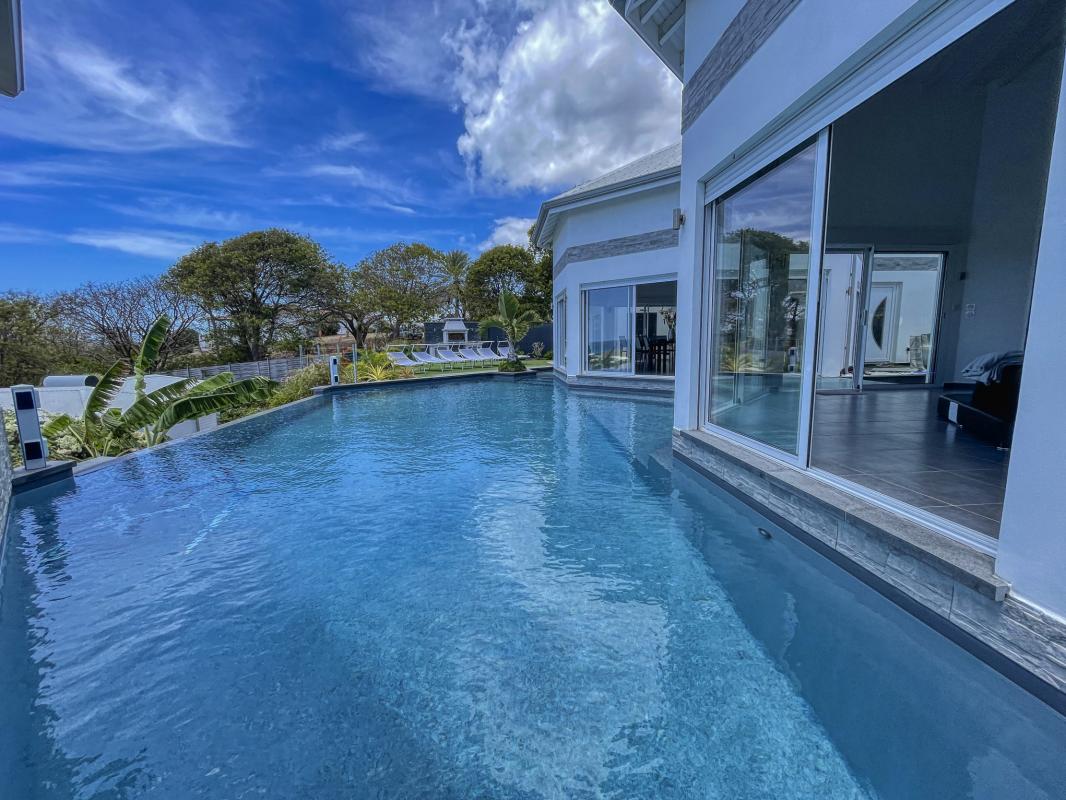 Location villa Guadeloupe Saint François - Villa 5 chambres pour 14 personnes - piscine et vue mer (5)